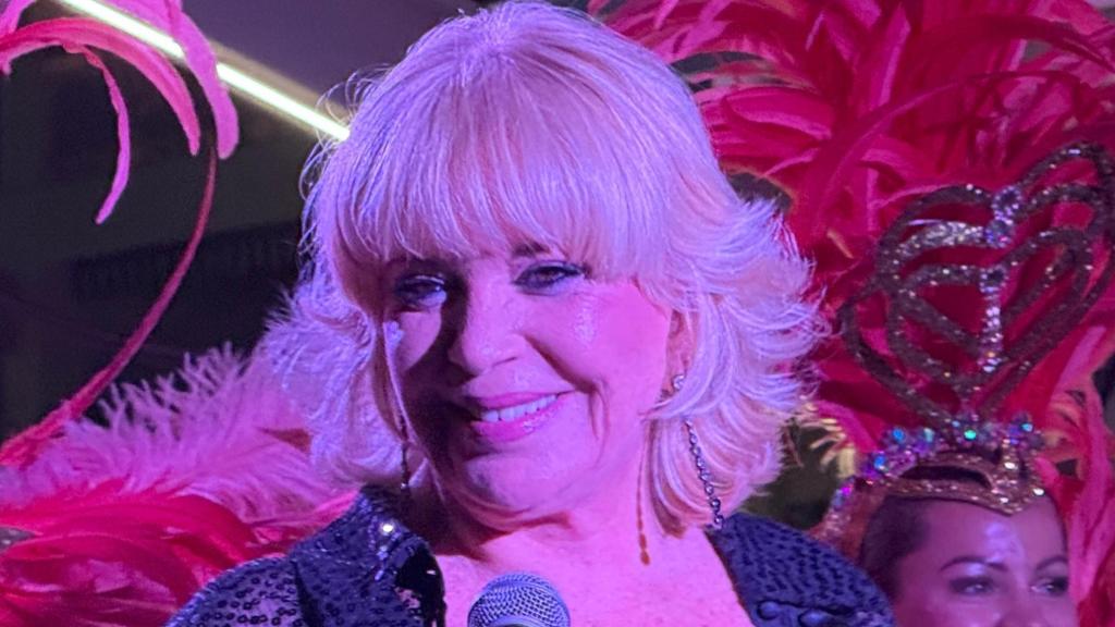 Bárbara Rey reaparece en Torrevieja tras la publicación de su libro de memorias.