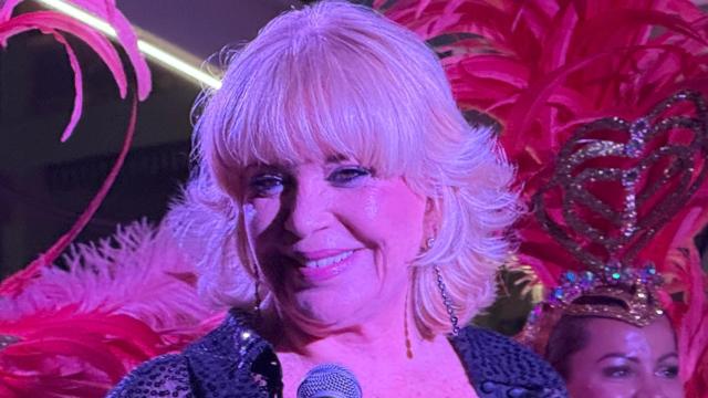 Bárbara Rey reaparece en Torrevieja tras la publicación de su libro de memorias.