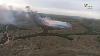 Imagen del incendio forestal de Chinchilla de Montearagón.