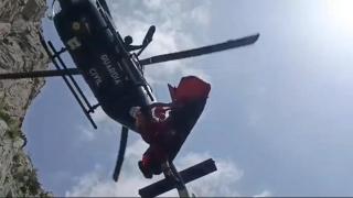 El equipo del Greim de Aragón rescata a un joven de 24 años en el Pirineo