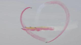 El último vuelo de la Patrulla Águila.