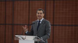 Juanma Moreno este lunes en Málaga.
