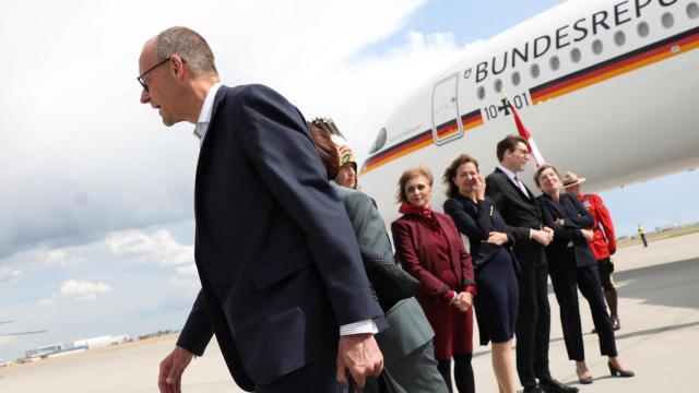 El canciller alemán, Friedrich Merz, a su llegada al G7 que se celebra en Canadá