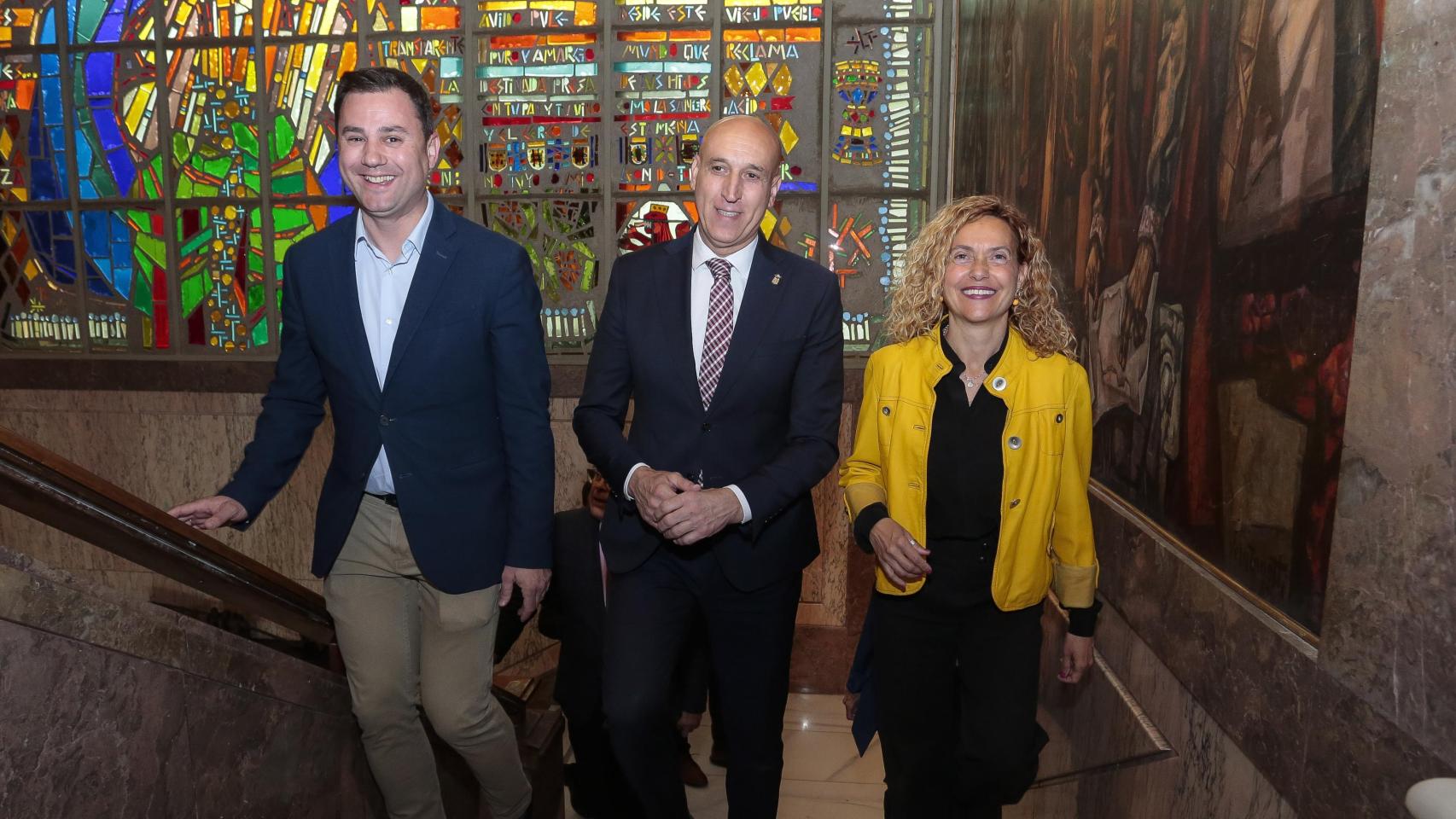 El secretario general del PSOE de León, Javier Alfonso Cendón, y el alcalde de la capital leonesa, José Antonio Diez, en una imagen de archivo