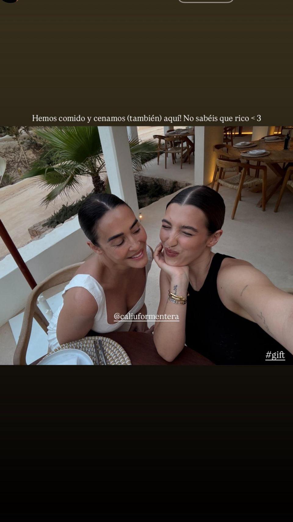 Vicky Martín Berrocal y Alba Díaz Martín, en un 'story' de Instagram.