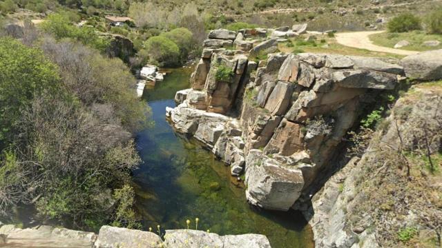 El Pozo de las Paredes en Navalperal de Tormes (Ávila)