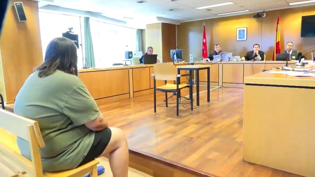 El acusado, tras ser detenido.