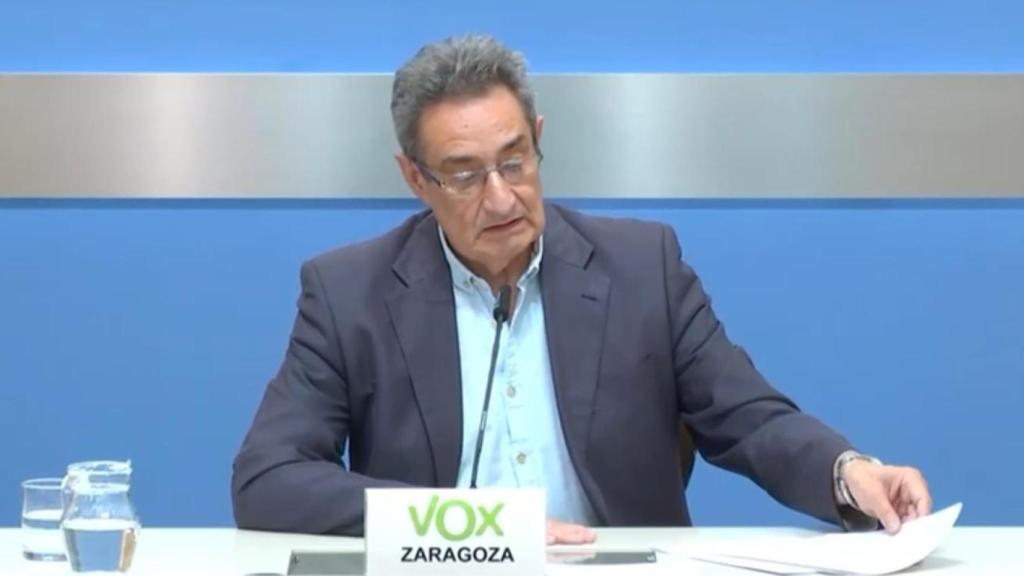 Julio Calvo, este lunes en el Ayuntamiento de Zaragoza.