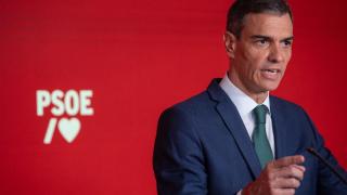 Sánchez trata de tapar su culpa en la corrupción con una oleada de ataques y amenazas al PP y a los lobbies oscuros