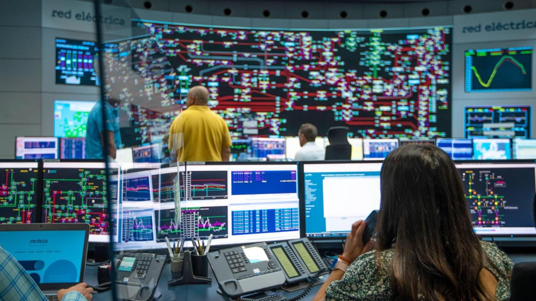 La sala de control de Red Eléctrica (Redeia).