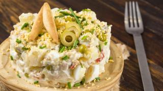 Una ración de ensaladilla rusa