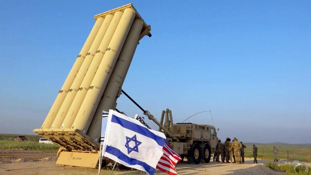 Lanzador THAAD y soldados estadounidenses desplegados en Israel