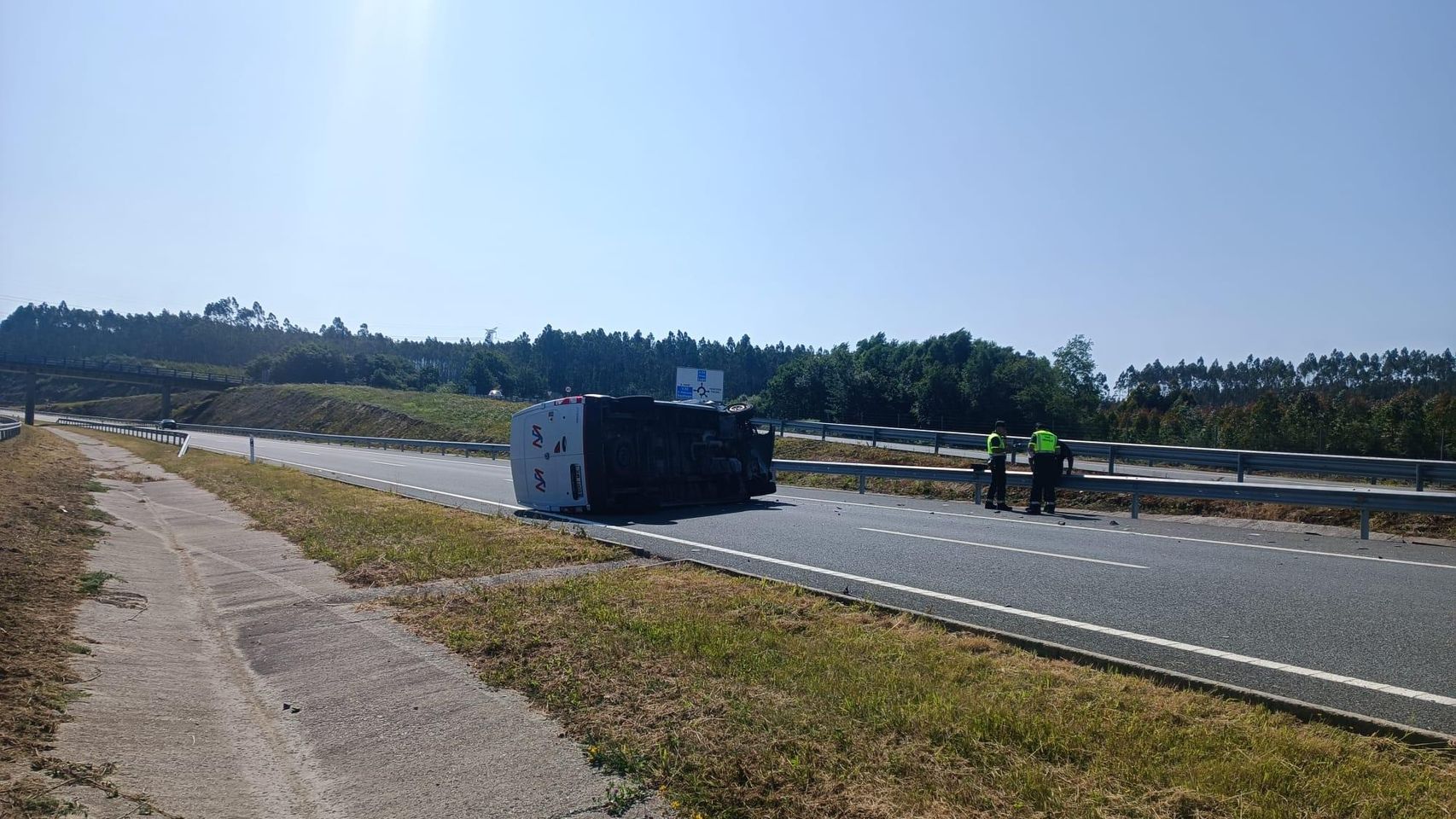 Un fallecido y varios heridos en un accidente de tráfico en la A-54, a ...