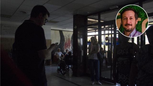 Montaje de Guillermo Vidal, ingeniero, en una imagen de un hospital durante el apagón.