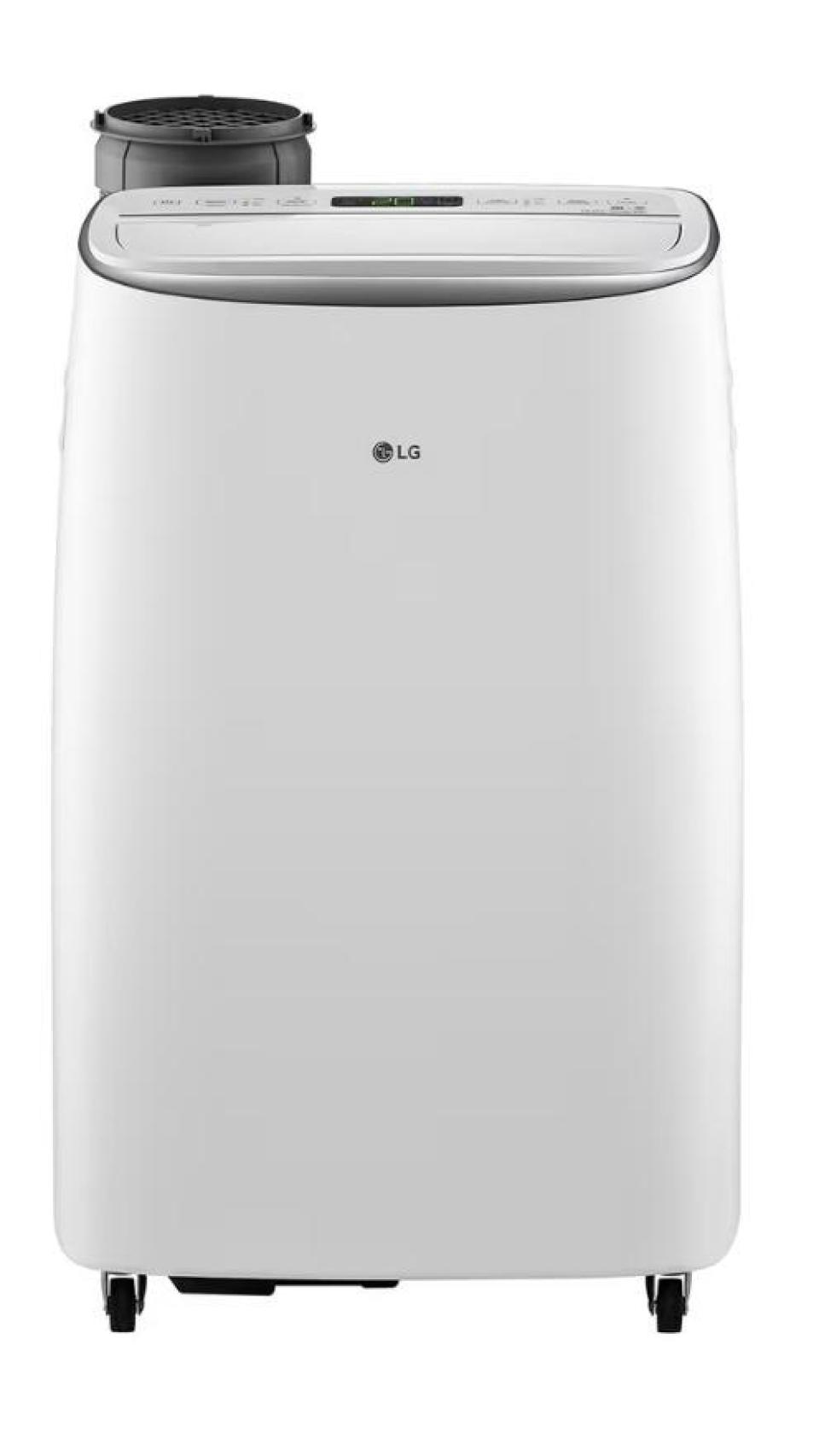 Este ventilador de Walmart puede detecta la temperatura del receptor.