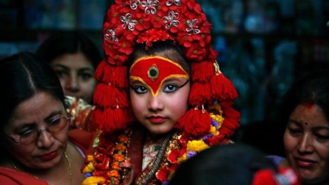 Niña nepalí, diosa kumari.
