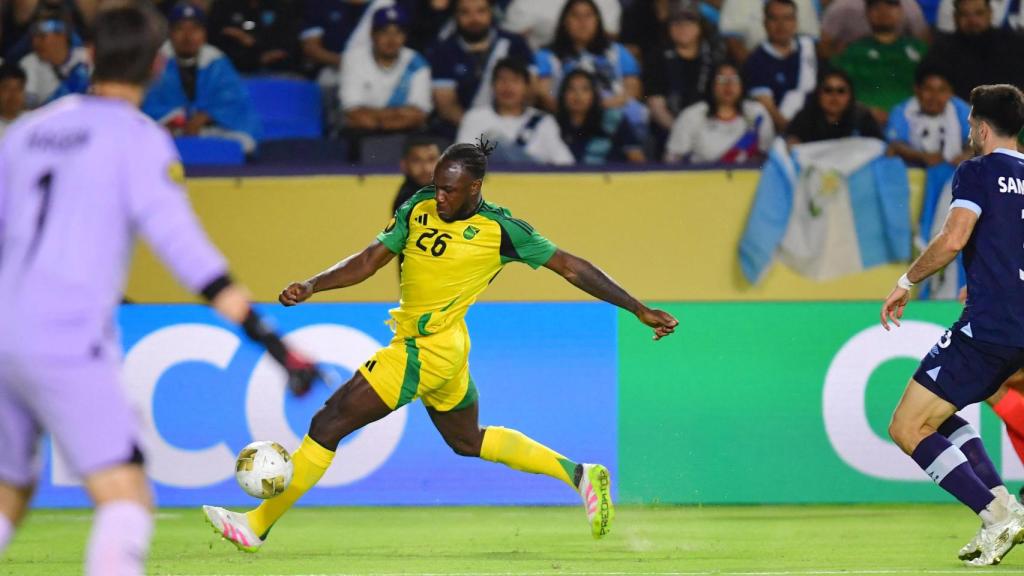 Michail Antonio, en su regreso al fútbol con la selección de Jamaica