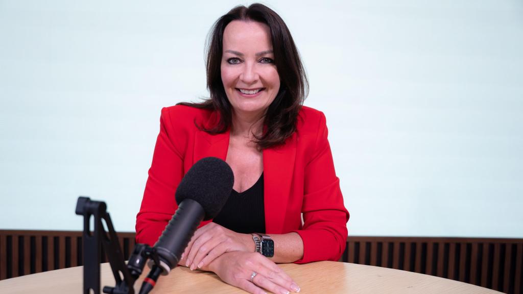 Eva García Ruiz, frente al micro de 'Arréglate que nos vamos'.