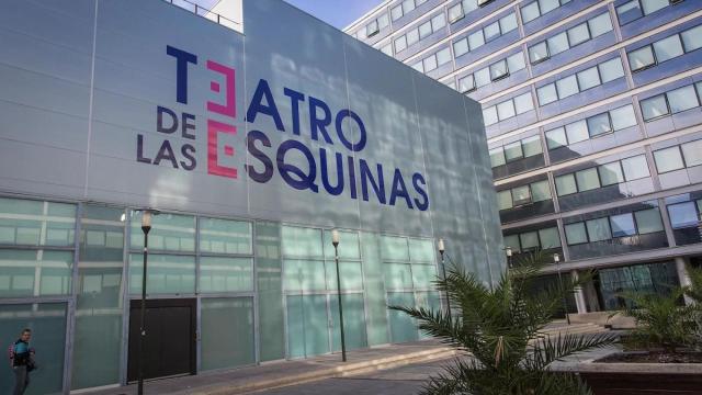 Fachada del Teatro de las Esquinas.