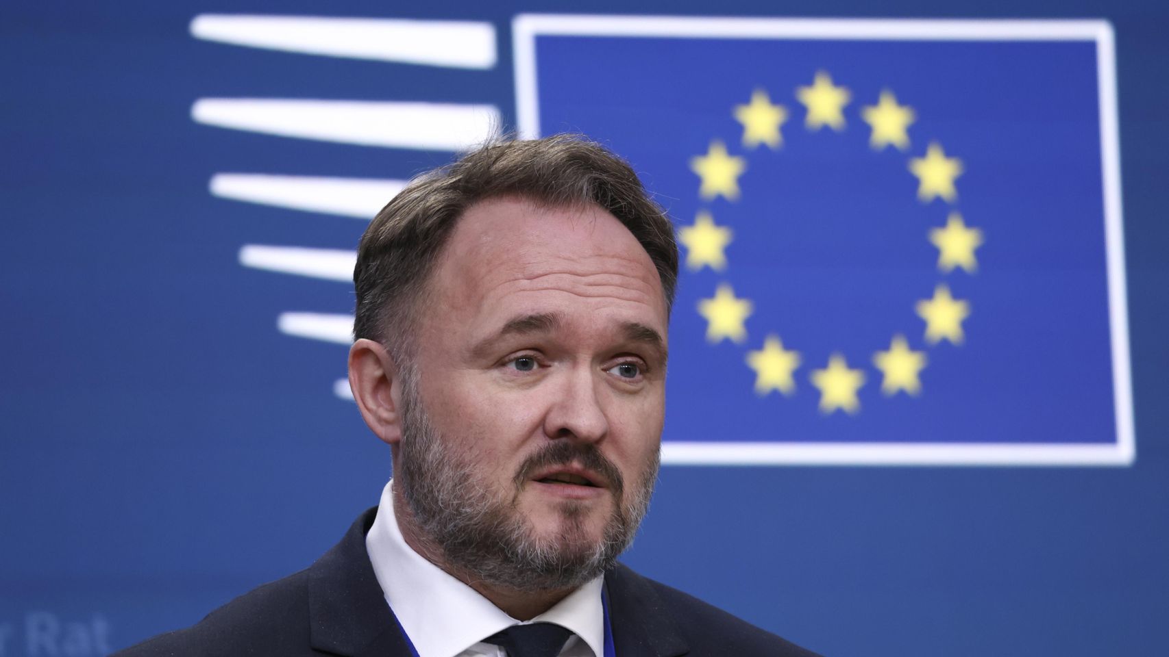 Bruselas sostiene que Naturgy y Repsol podrán romper sus contratos de ...
