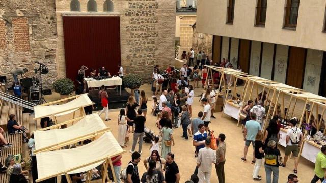 Mercado del Salón Rico.
