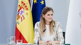 La vicepresidenta tercera y ministra para la Transición Ecológica y el Reto Demográfico, Sara Aagesen, durante una rueda de prensa tras el Consejo de Ministros, en el Palacio de la Moncloa, a 17 de junio de 2025, en Madrid (España).