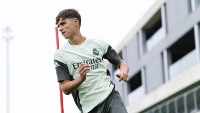 Diego Aguado entrenando con el Real Madrid