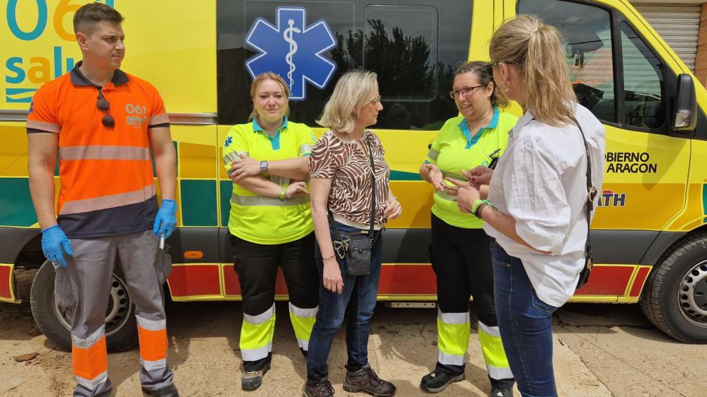 Trabajadores del 061 Aragón desplazados en Azuara este domingo