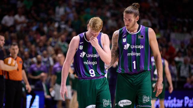 Alberto Díaz y Dylan Osetkowski durante el cuarto partido de semifinales de la ACB entre el Unicaja y el Real Madrid.