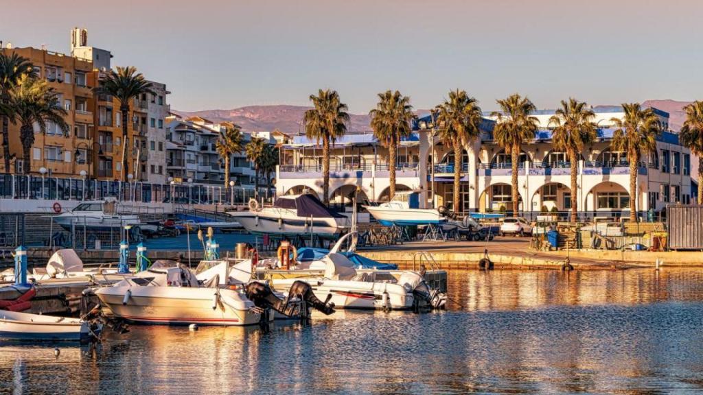 Imagen de archivo de Roquetas de Mar, en Almería.