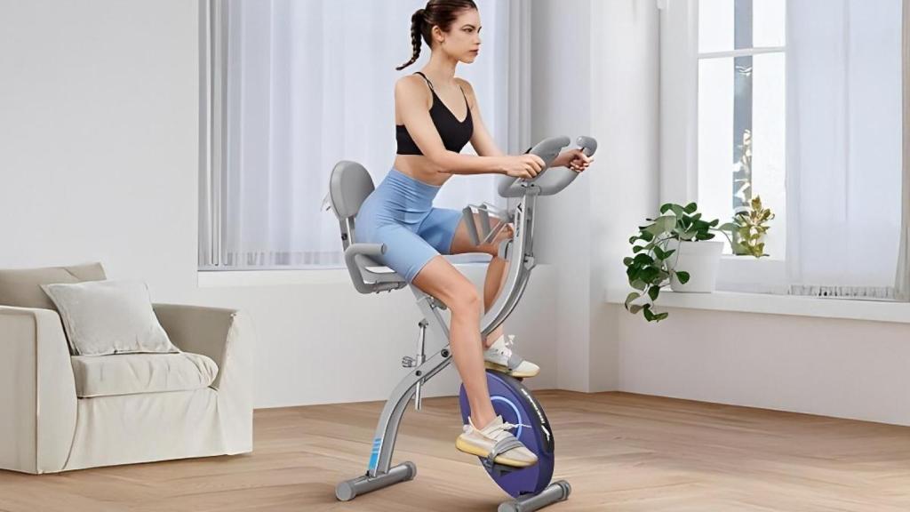 Se pliega, es 4 en 1 y está rebajada 40 €: Esta bicicleta estática es perfecta para ponerte en forma