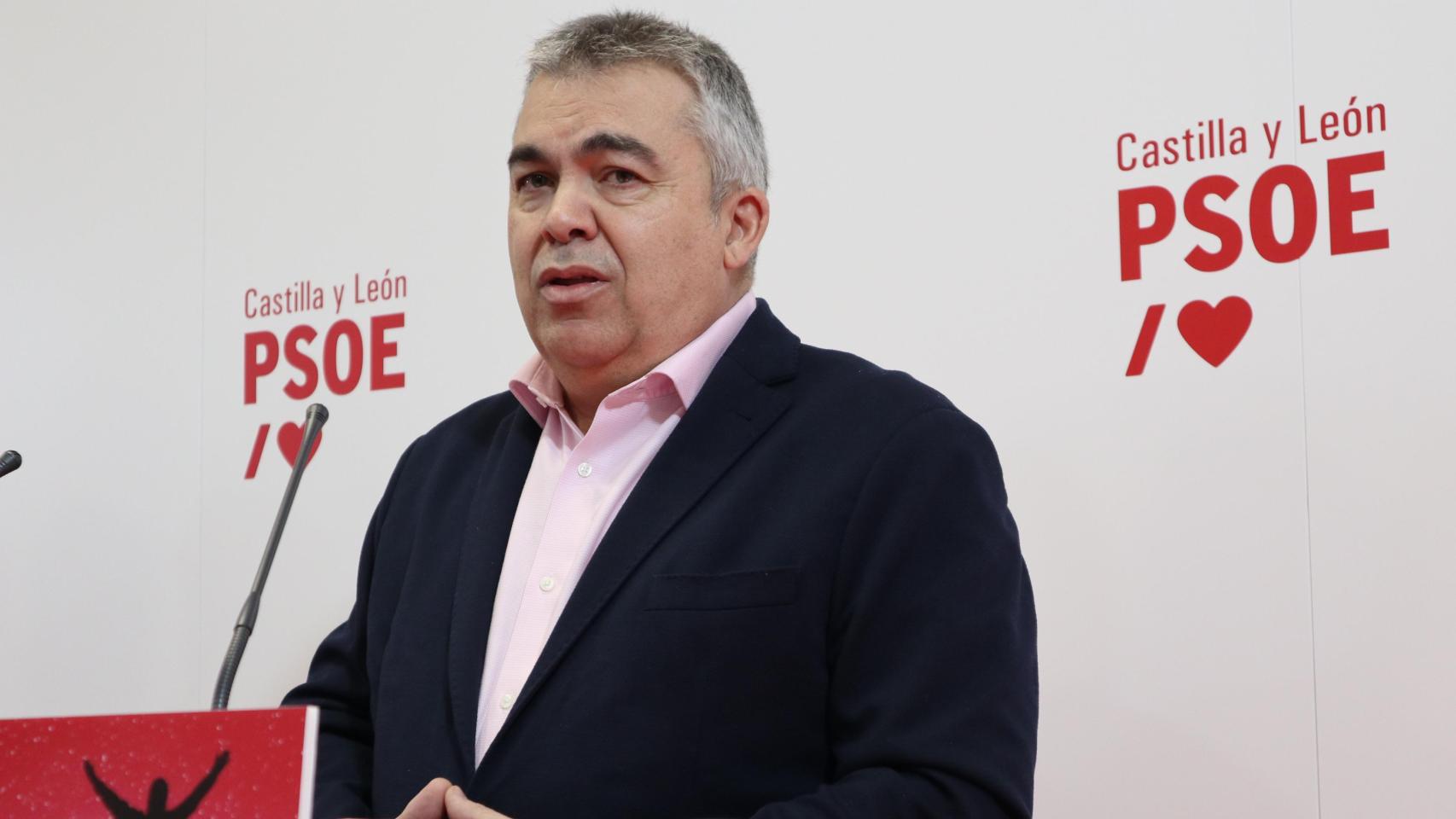 El ex secretario de Organización del PSOE Santos Cerdán durante una visita a Zamora en febrero de 2023