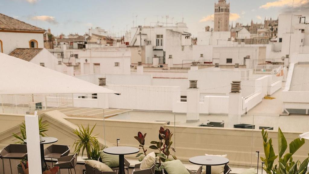 Imagen de la terraza del Radisson Collection Sevilla.