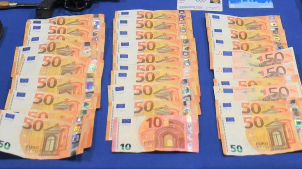 Detenido en Valladolid el autor de los robos a bancos en el barrio de Os Castros y Melide (A Coruña)