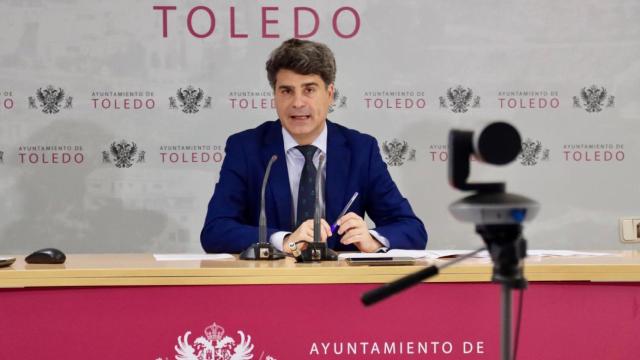 Juan José Alcalde durante la rueda de prensa.
