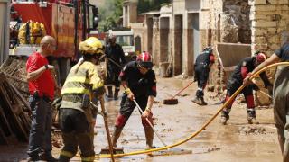 La UME en tareas de limpieza en Azuara tras las tormentas