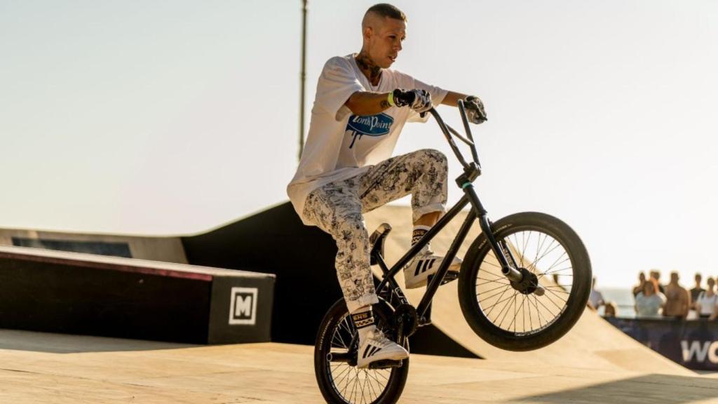 Juanje Trujillo, uno de los embajadores de la nueva disciplina de BMX Adaptado.