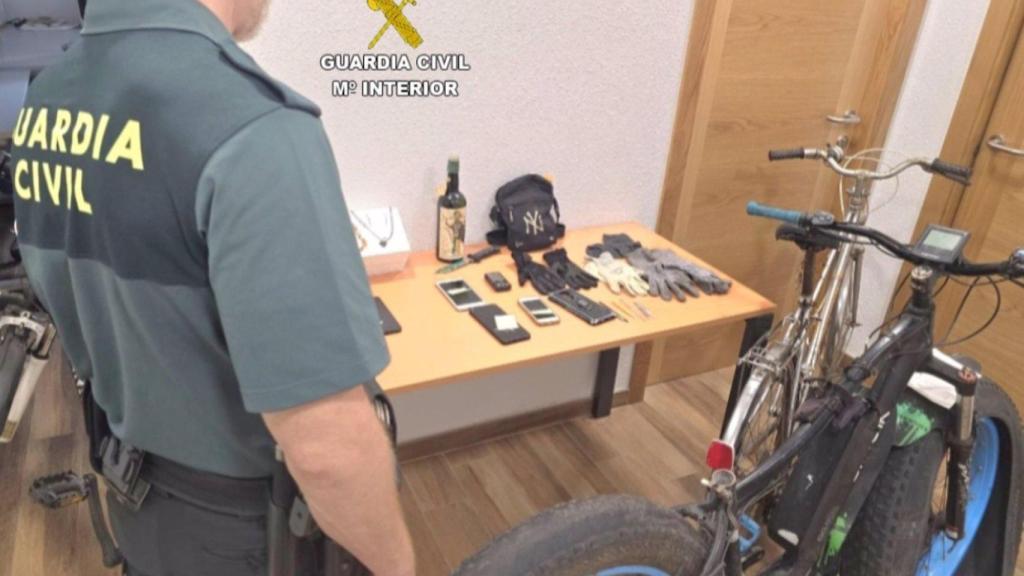 Efectos sustraídos tras la detención.