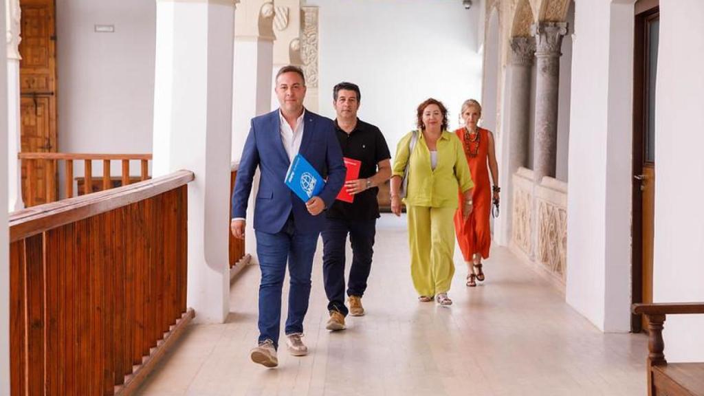 Representantes sindicales que han rubricado el segundo bloque de mejoras educativas en Castilla-La Mancha.