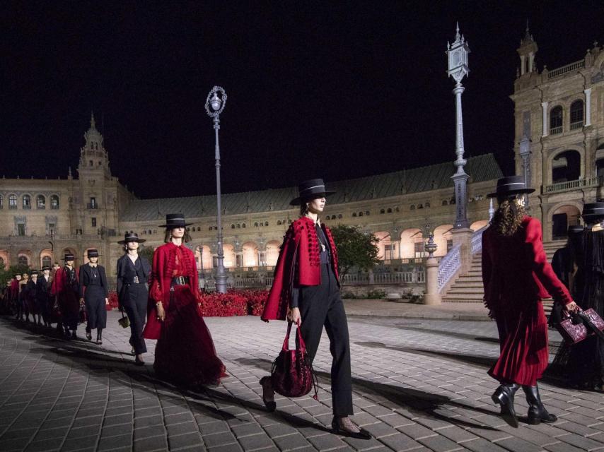 La colección Crucero de Dior en Sevilla marcó un nuevo hito por su riqueza cultural.