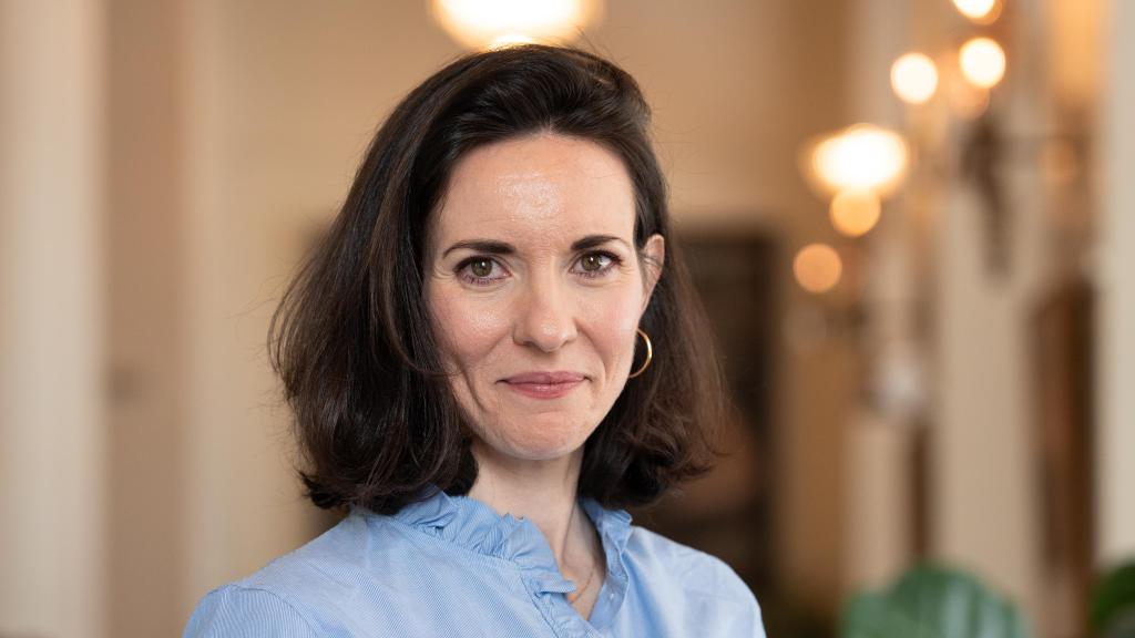 Mora, retratada en La Pecera del Círculo de Bellas Artes de Madrid.