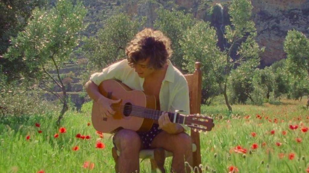 Fotograma de Guantanamera, rodado en el pueblo de Aragón, las Cuevas de Cañart.
