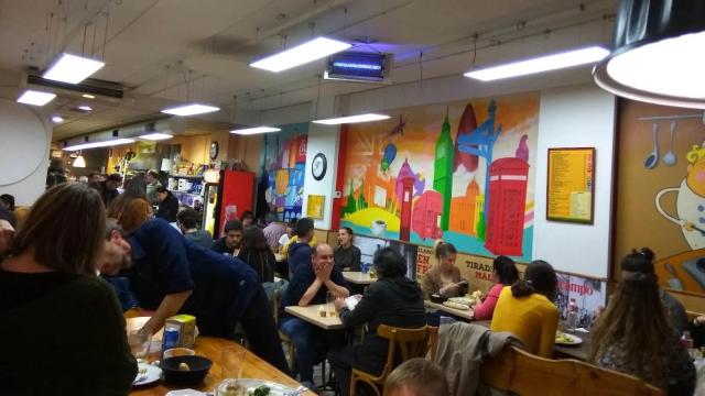 El famoso bar de bocadillos.