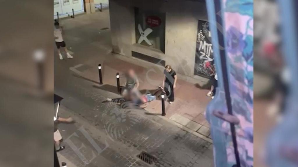 Vídeo del mataleón de un policía fuera de servicio en Torrejón a un asaltante: el joven ha muerto asfixiado