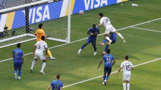 Gonzalo García falla una ocasión en la segunda parte.