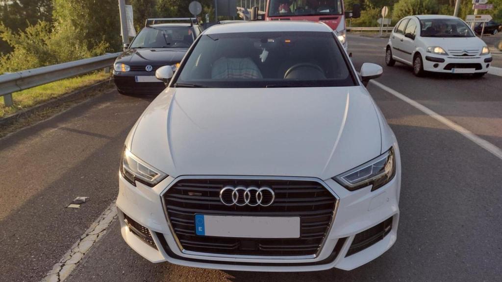 Accidente de tráfico en la AC-550, a su paso por Noia (A Coruña).