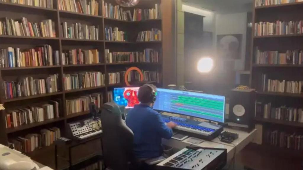 Biblioteca de Iker Jimenez.