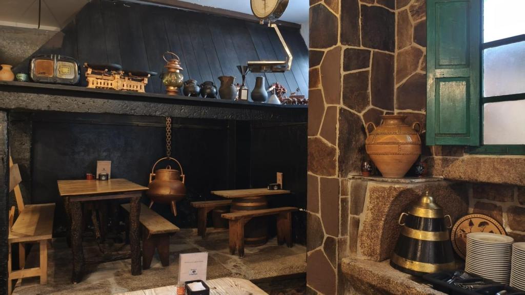 Lareira en restaurante O Carreteiro