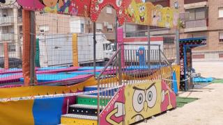 La atracción de las 'Camas Locas' en las fiestas de Alquerías donde murió una niña electrocutada.