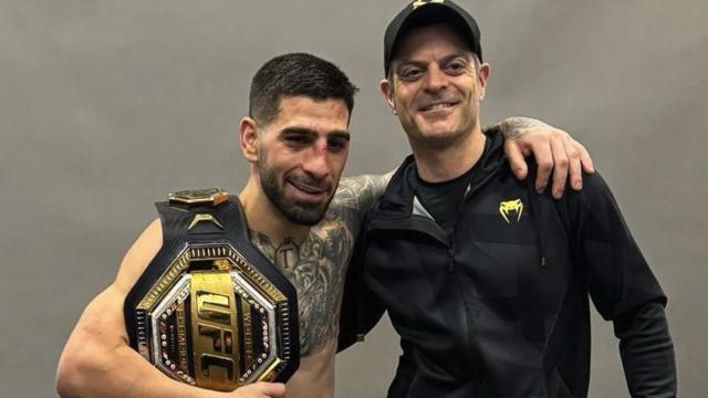 Ilia Topuria junto a Aldo Martínez, su preparador físico